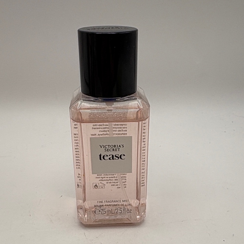 Victoria's Secret Tease Fragrance Mist - Black Cap and Pink Bottle